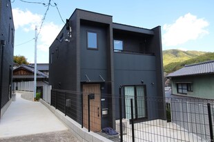 Casita　Blue　A棟の物件外観写真